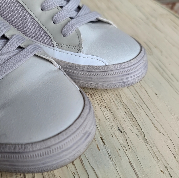 Shu Shop Pilar Sneaker - Picture 3 of 11